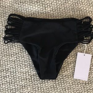 Mikoh velzyland bottom